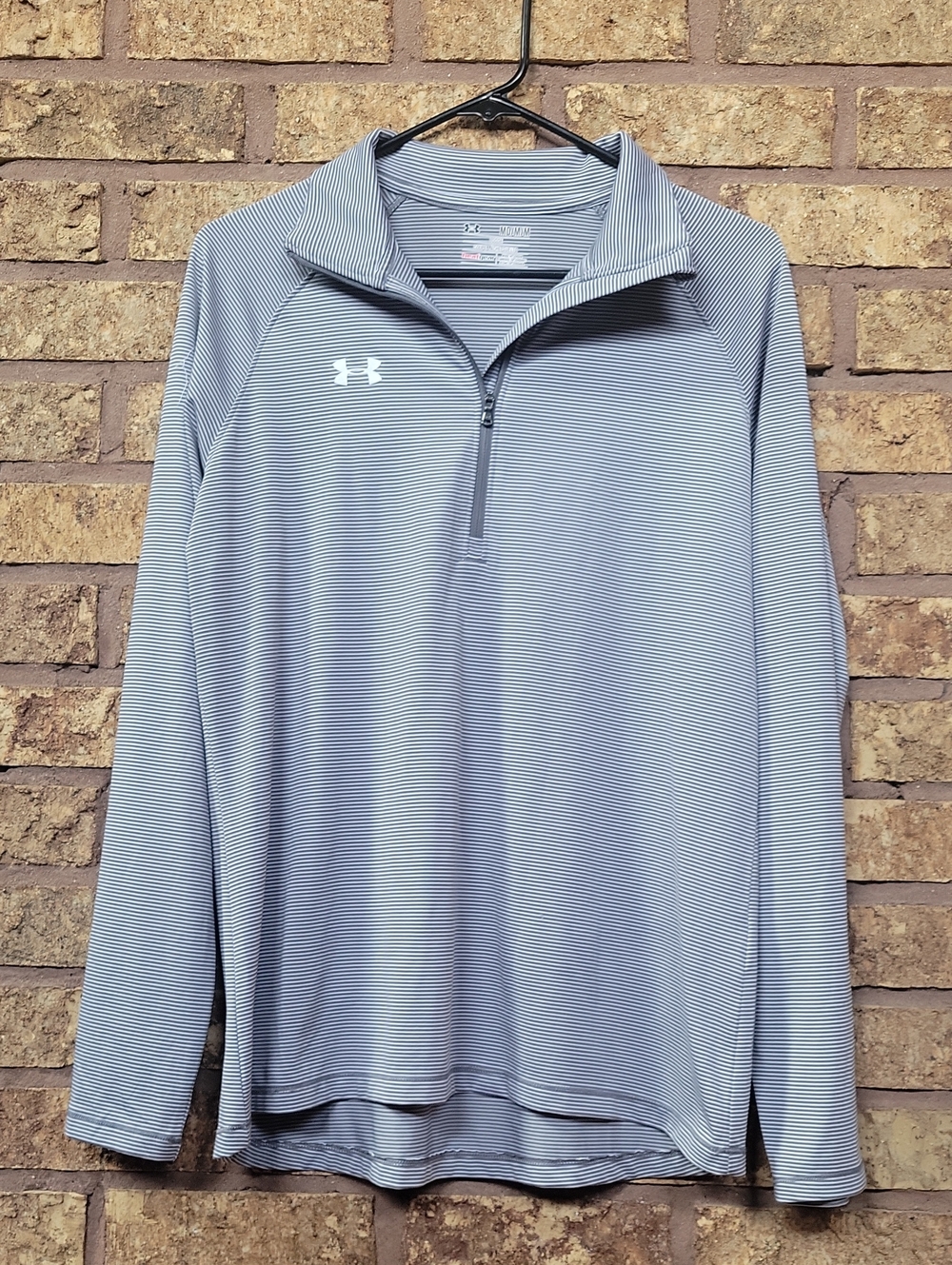 Under Armour Striped Tech Zip Performance Pullover Size Medium Stretch